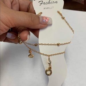 Woman’s Fashion anklet